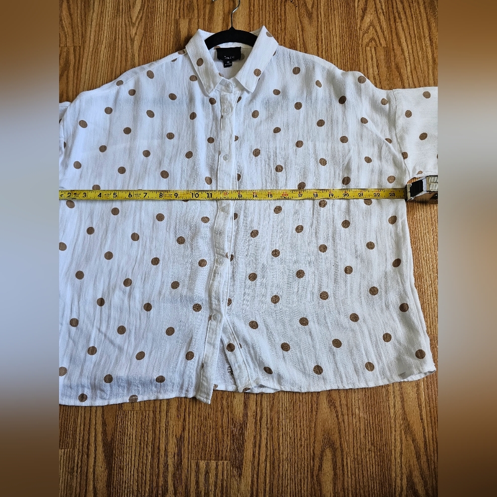 Lumière Blouse Medium White Bronze Polka Dot Button Down - Picture 8 of 9